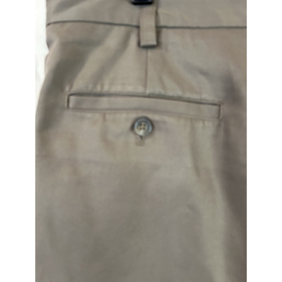 Izod Mens Sz 38 Olive Green Pleated Front Shorts Bermuda 100% Polyester Golf EUC - Picture 5 of 6